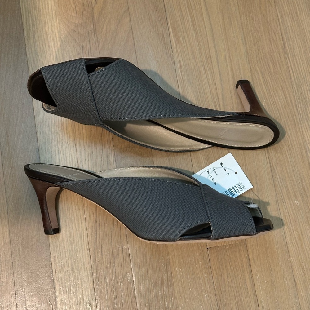 Theory V Mule in Gray Cotton Canvas size 38